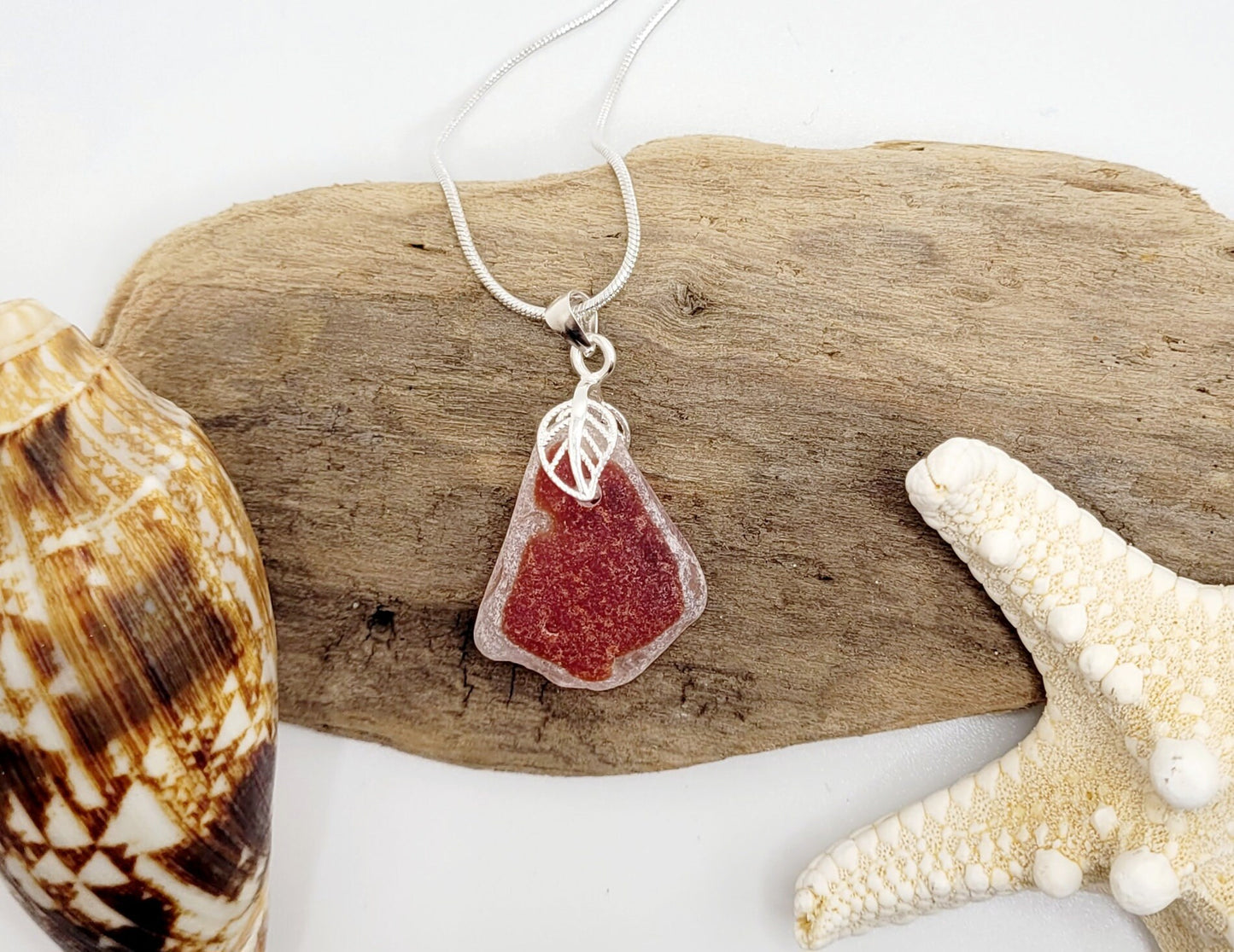 Genuine Sea Glass/Sea Glass/Red Flash Glass Sea Glass Pendant/Genuine Sea Glass Jewelry/3A