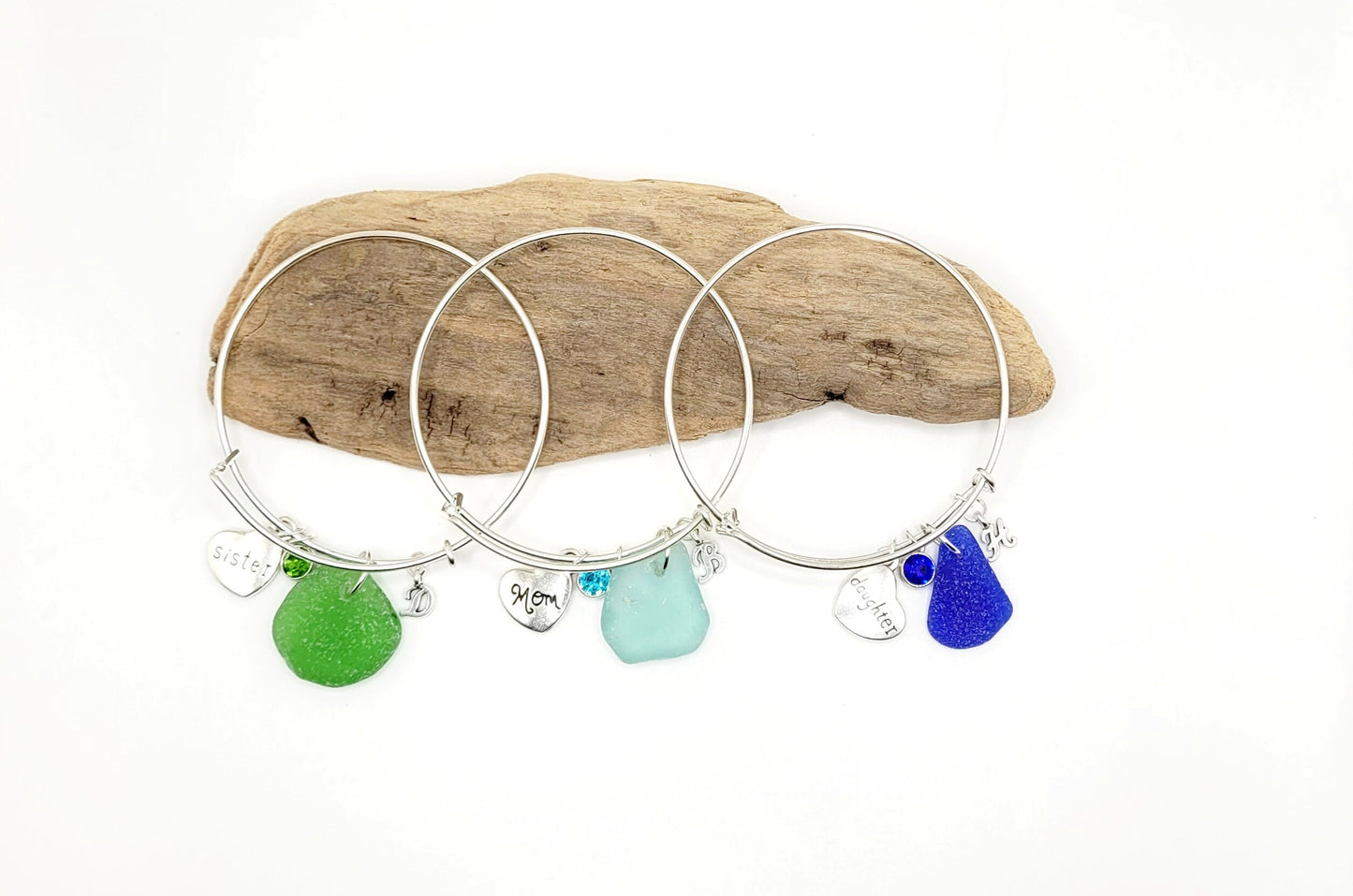 Genuine Sea Glass Bracelet/Mother's Day Gift/Sea Glass Bangle Bracelet/Personalized Sea Glass Bracelet/Birthstone Bracelet/Charm Bracelet