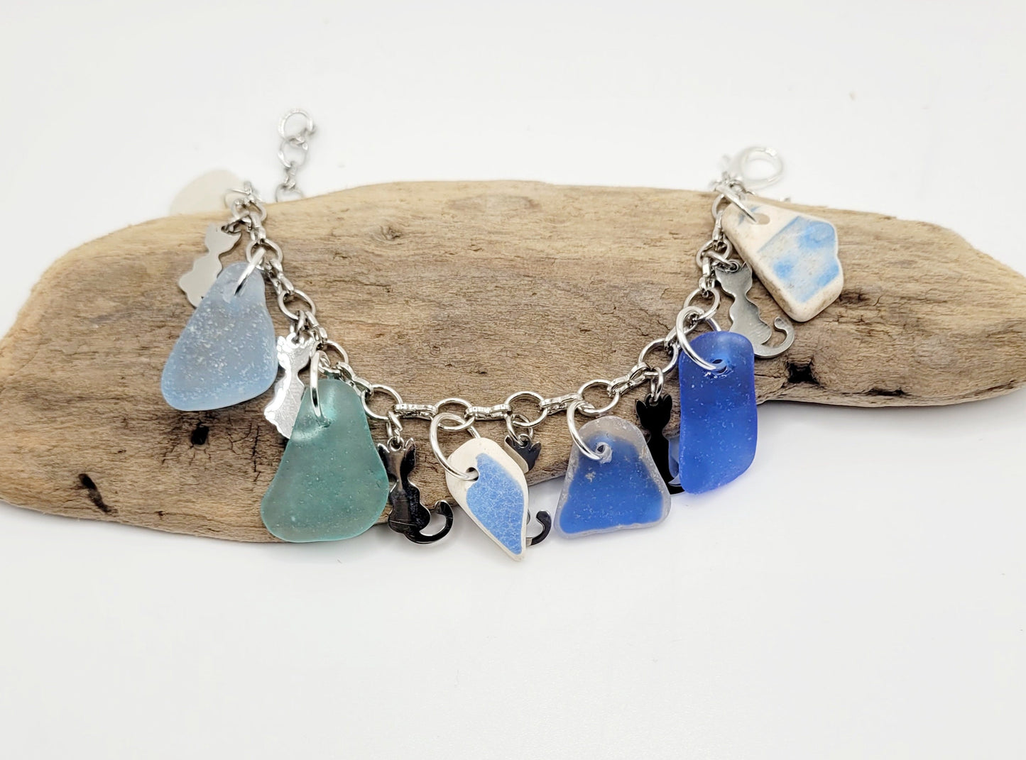 Genuine Sea Glass/Cat Charm Bracelet/Sea Pottery Bracelet/Genuine Sea Pottery/Charm Bracelet/Unique Gift/Beach Lover Gift/cat lover gift