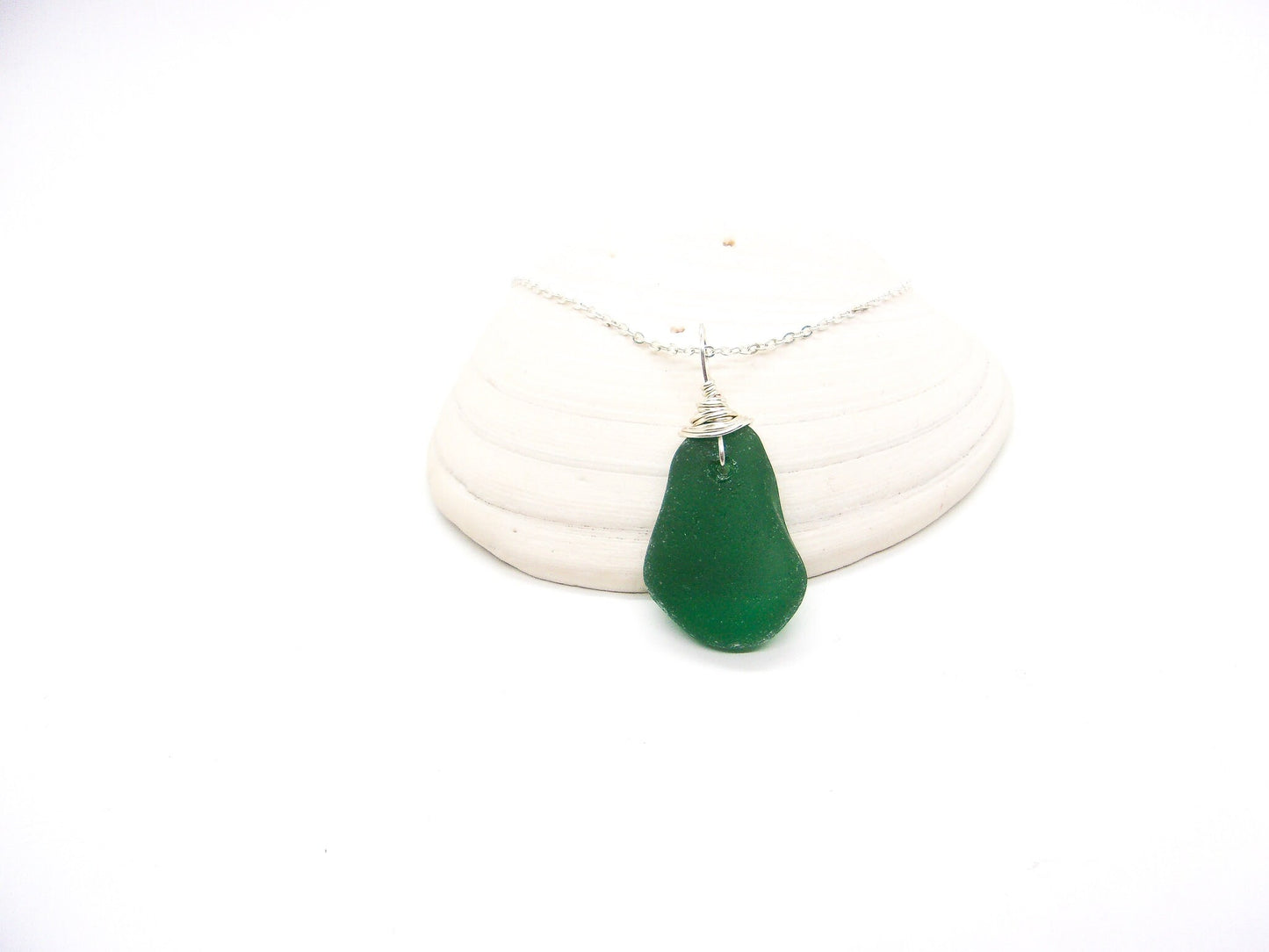 Genuine Sea Glass/Sea Glass Necklace/Sea Glass Pendant/Coastal Jewelry/Nautical Pendant/Genuine Sea Glass Jewelry/82