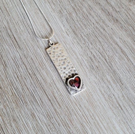 Valentine's Day Necklace/Resin Glass Necklace/Hammered Silver Heart Necklace/Red Heart Necklace