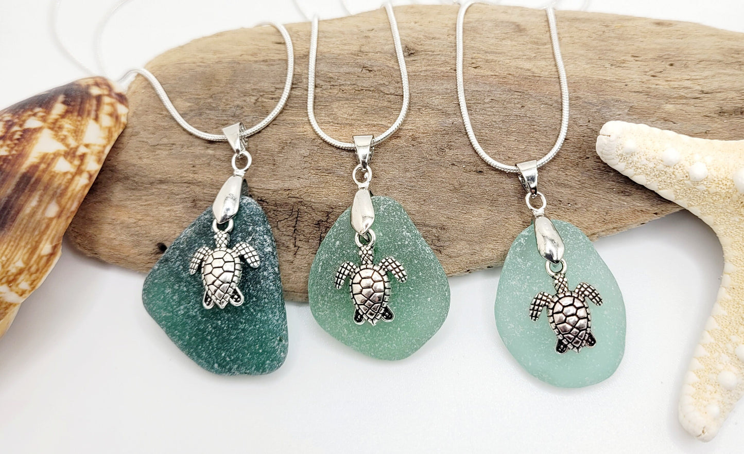 Sea Turtle Necklace Sea Glass Jewelry/Genuine Sea Glass/Sea Glass Necklace/Sea Glass Pendant/Coastal Jewelry/Nautical Pendant/Sea Turtle/6A