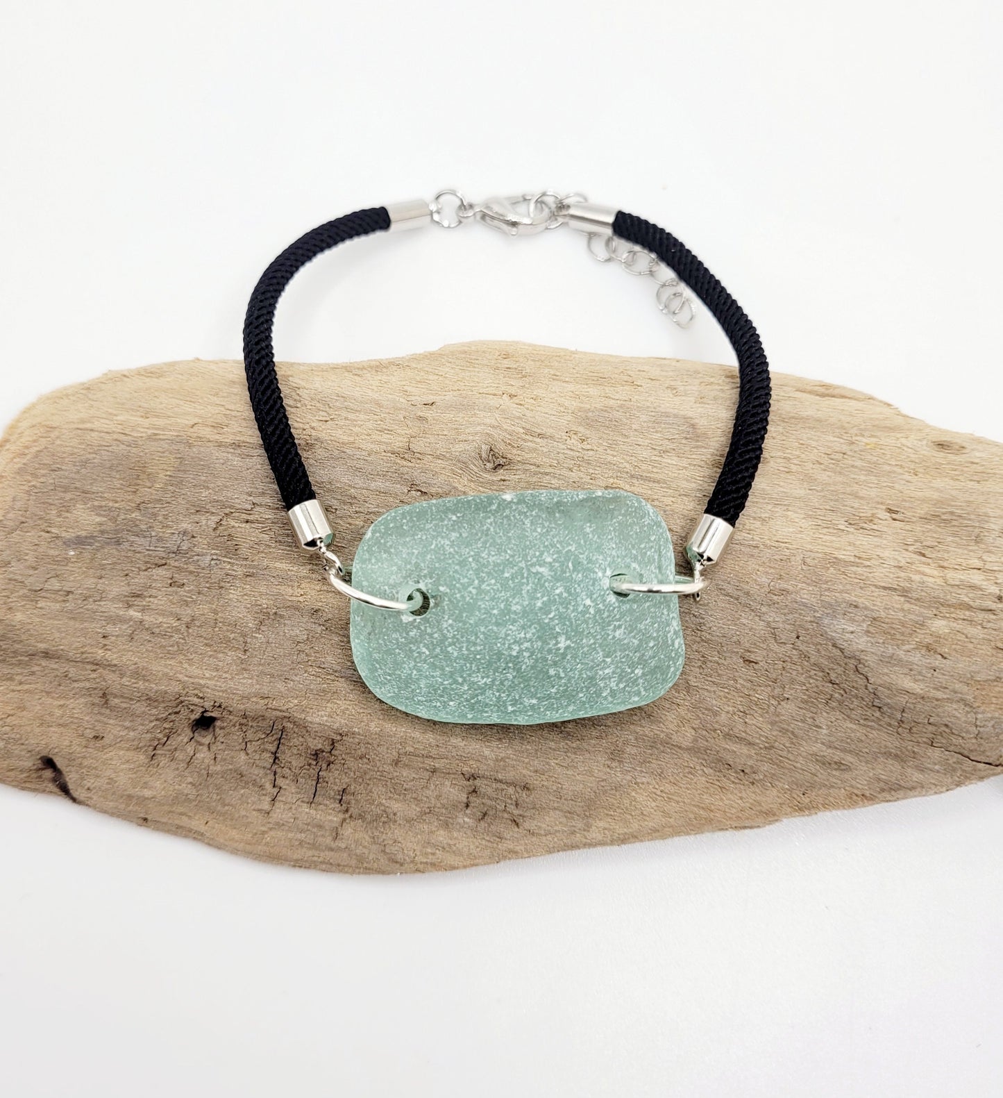 Genuine Sea Glass/Sea Glass Jewelry/Sea Glass Bracelet/Sea Glass Charm/ Nautical Coastal Bracelet/Unique Gift