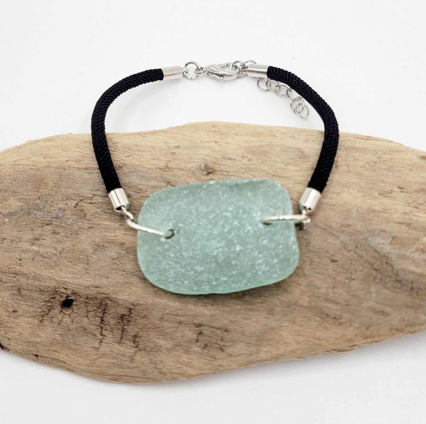 Genuine Sea Glass/Sea Glass Jewelry/Sea Glass Bracelet/Sea Glass Charm/ Nautical Coastal Bracelet/Unique Gift